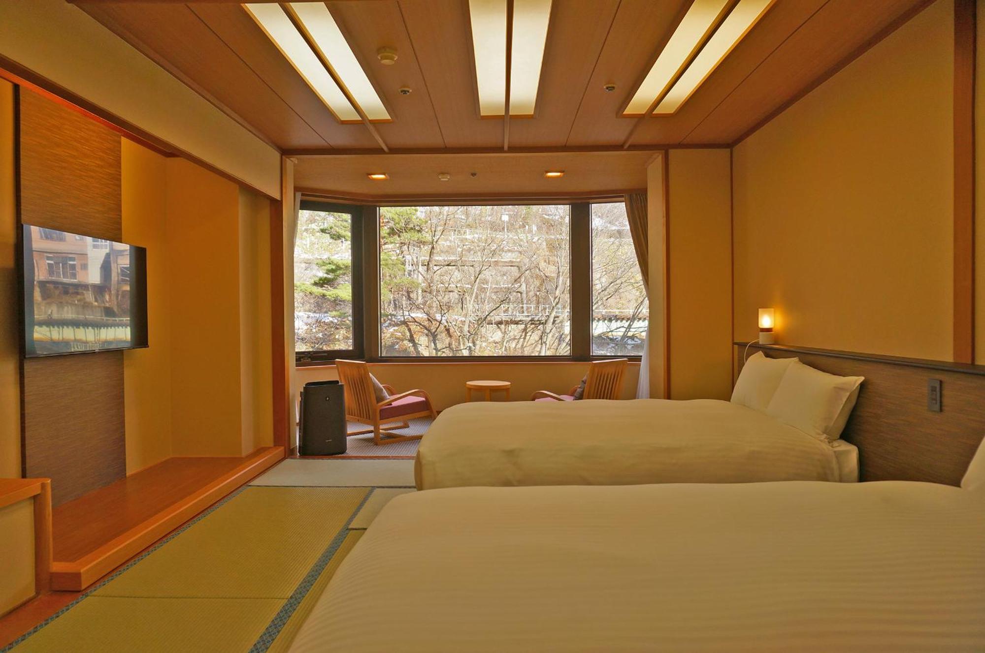 Minakami Hotel Juraku Buitenkant foto