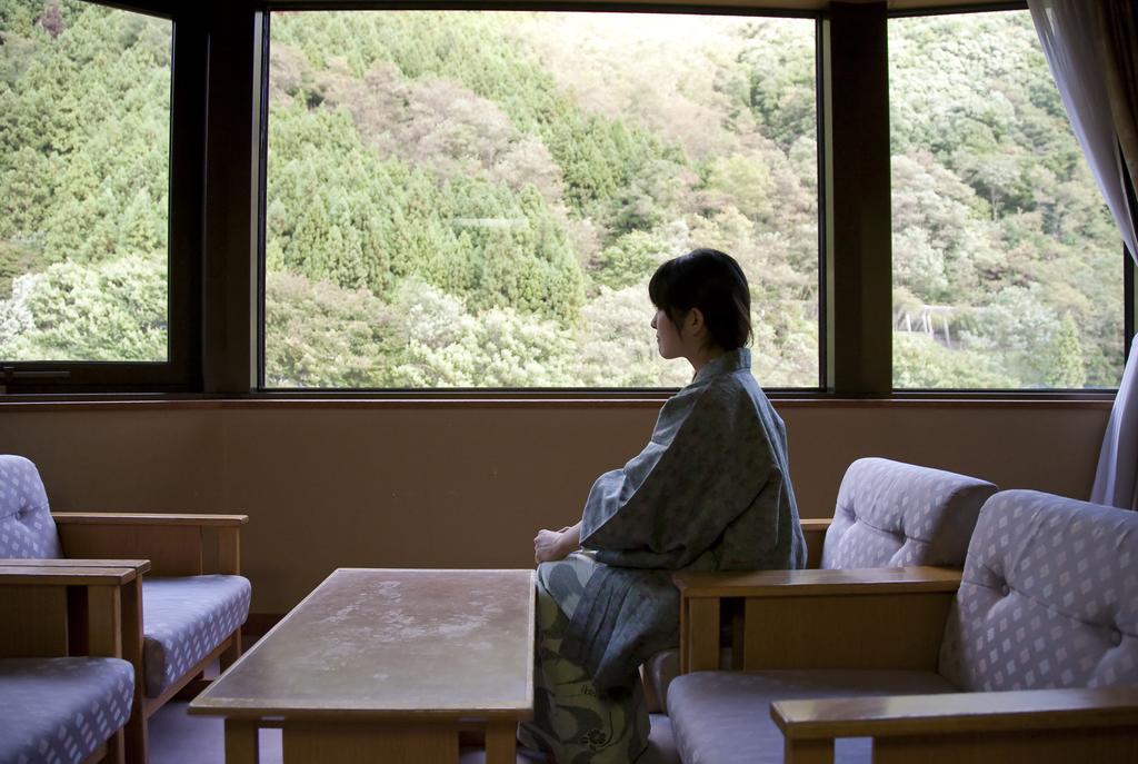 Minakami Hotel Juraku Buitenkant foto