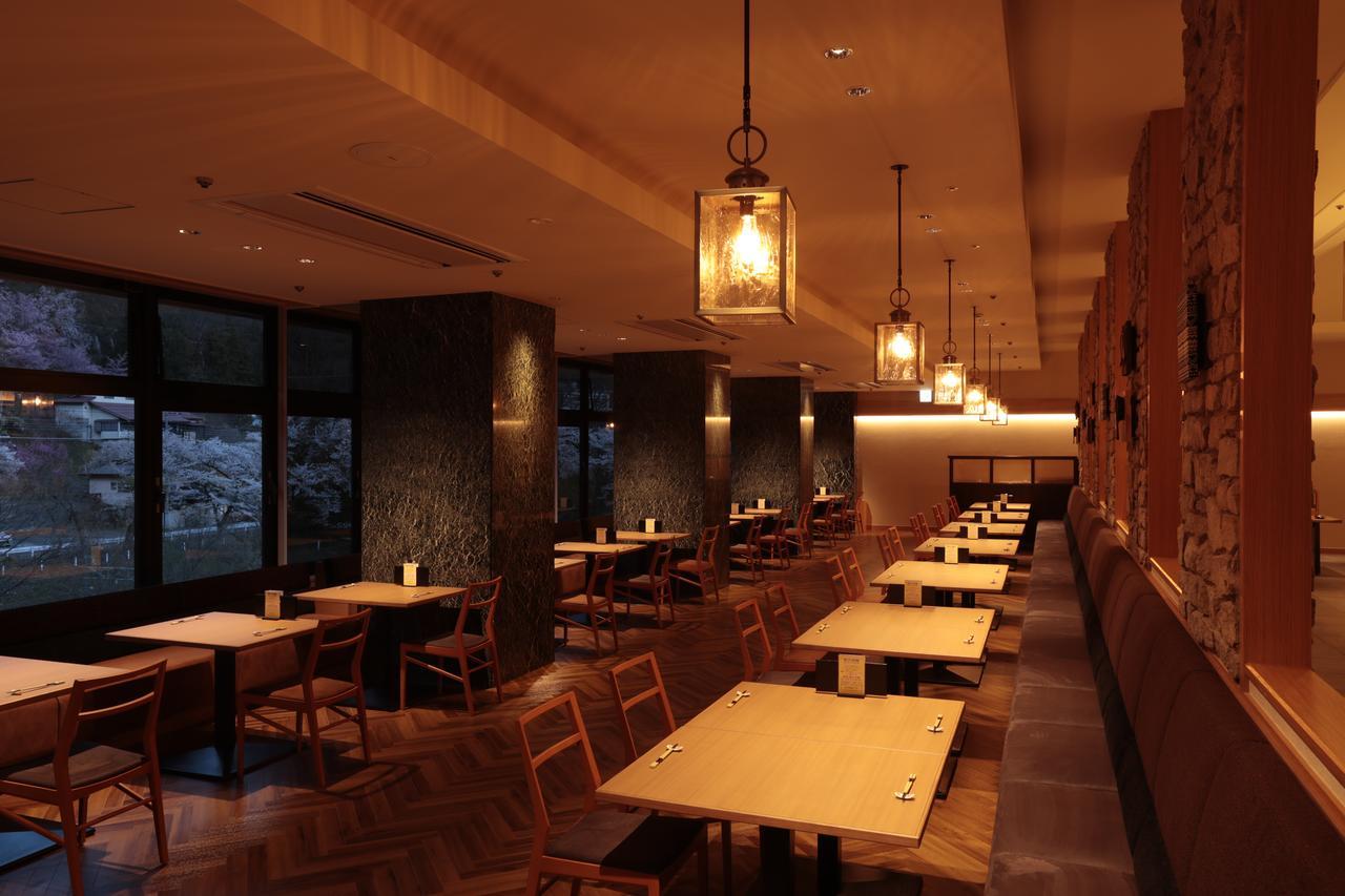 Minakami Hotel Juraku Buitenkant foto